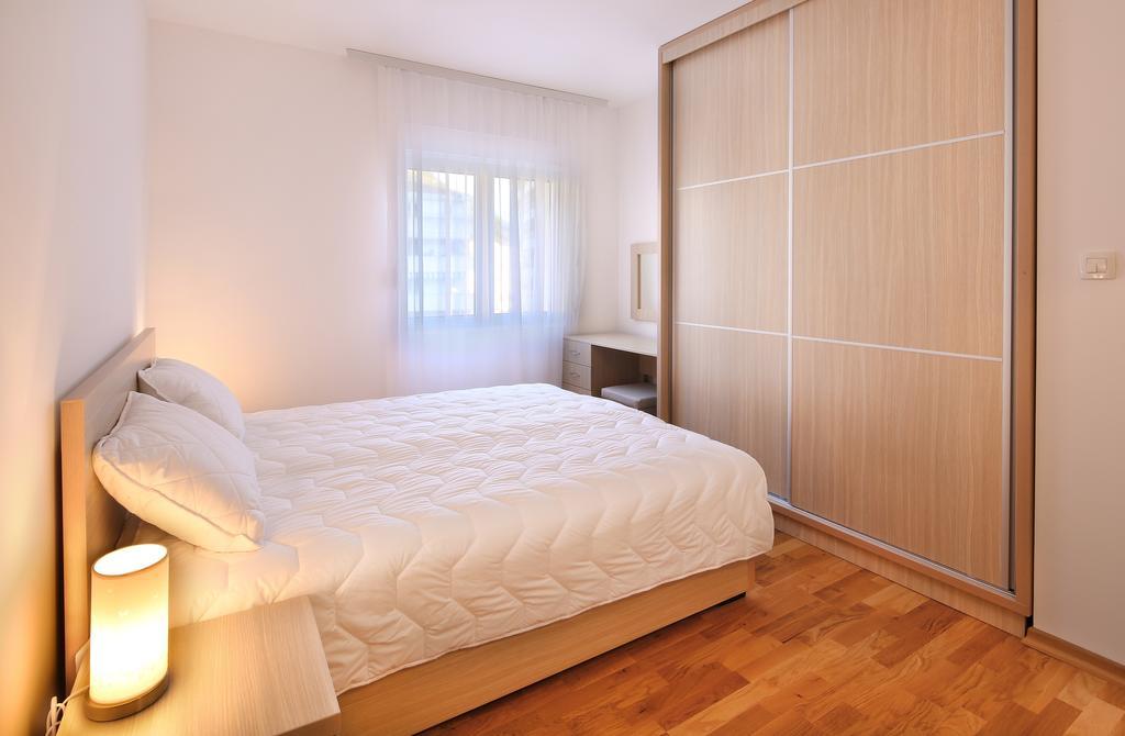 Apartments Pegasus Lux Будва Стая снимка