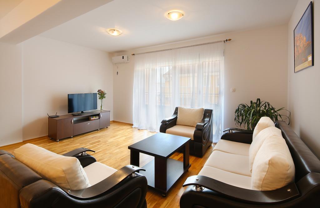 Apartments Pegasus Lux Будва Стая снимка